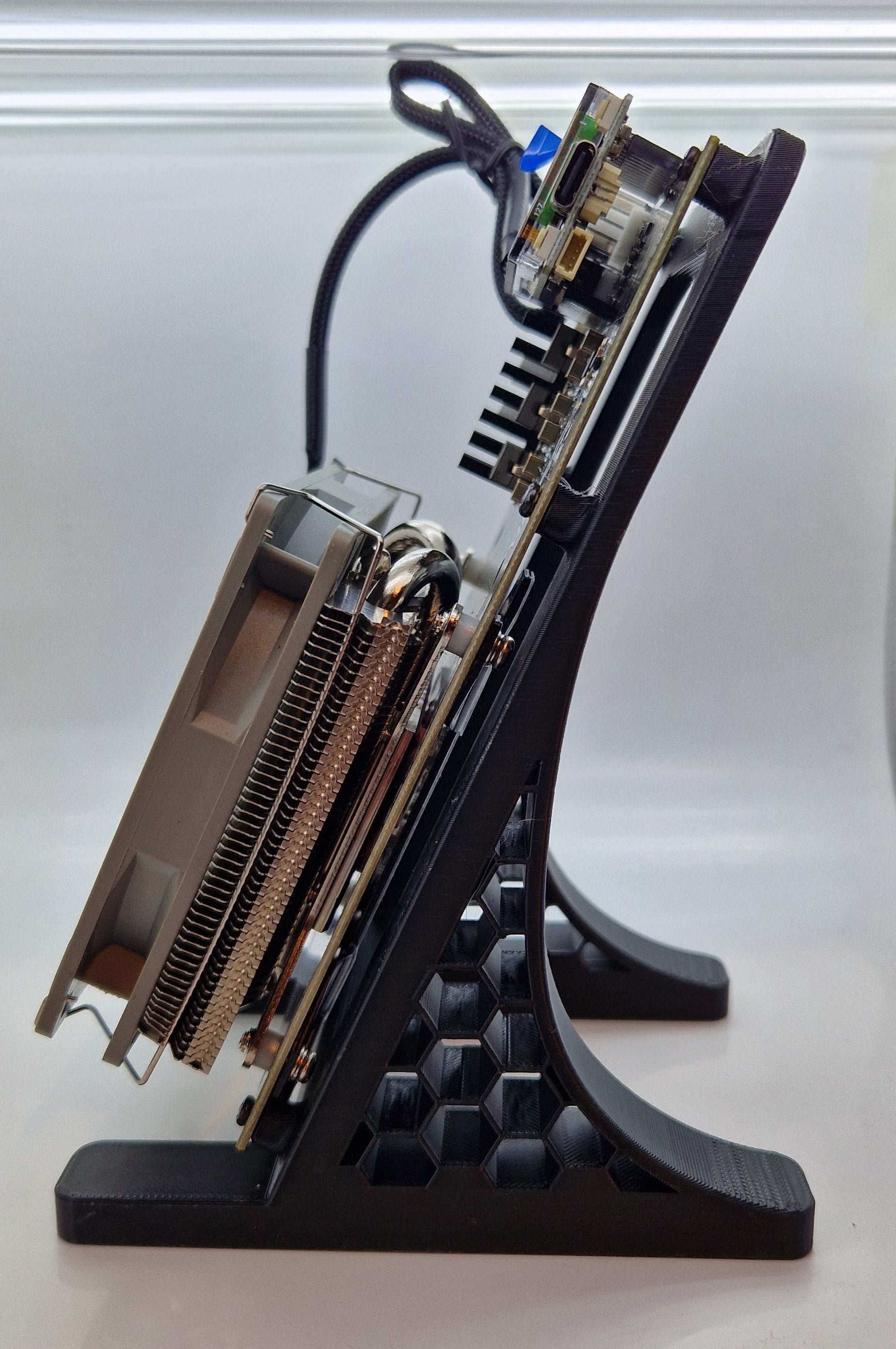 NerdQaxe++ Air 4.8T 75W BTC Miner 2.4G WiFi Bitcoin Asic Miner